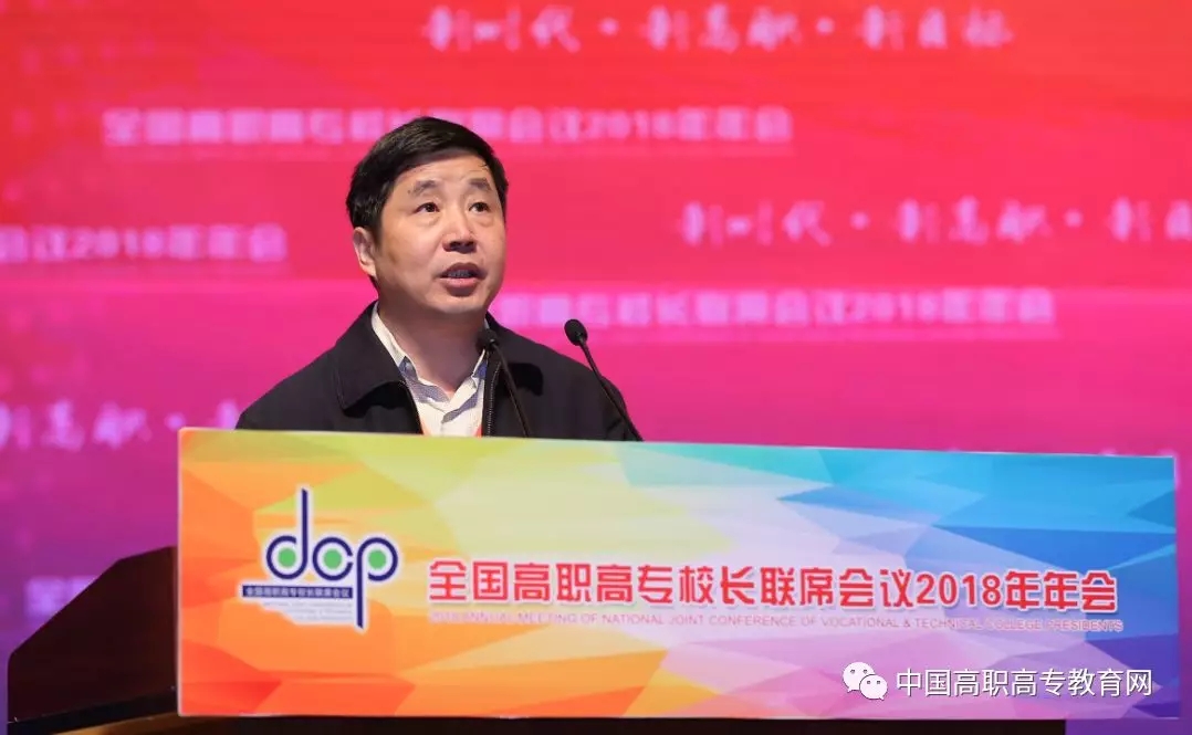 4.webp.jpg 4.webp.jpg